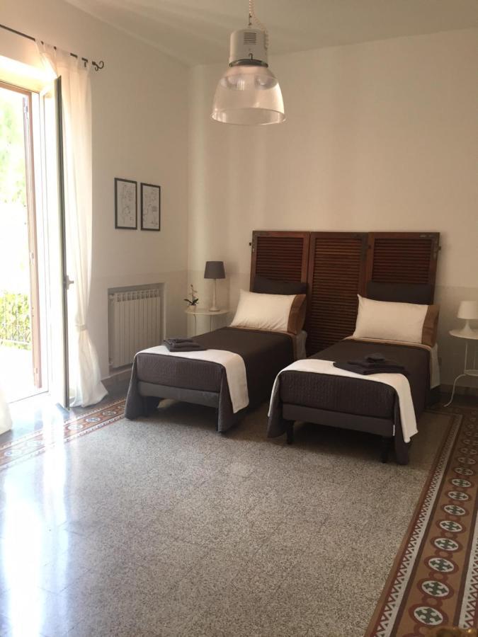 Villa La Rina Palermo Exterior photo